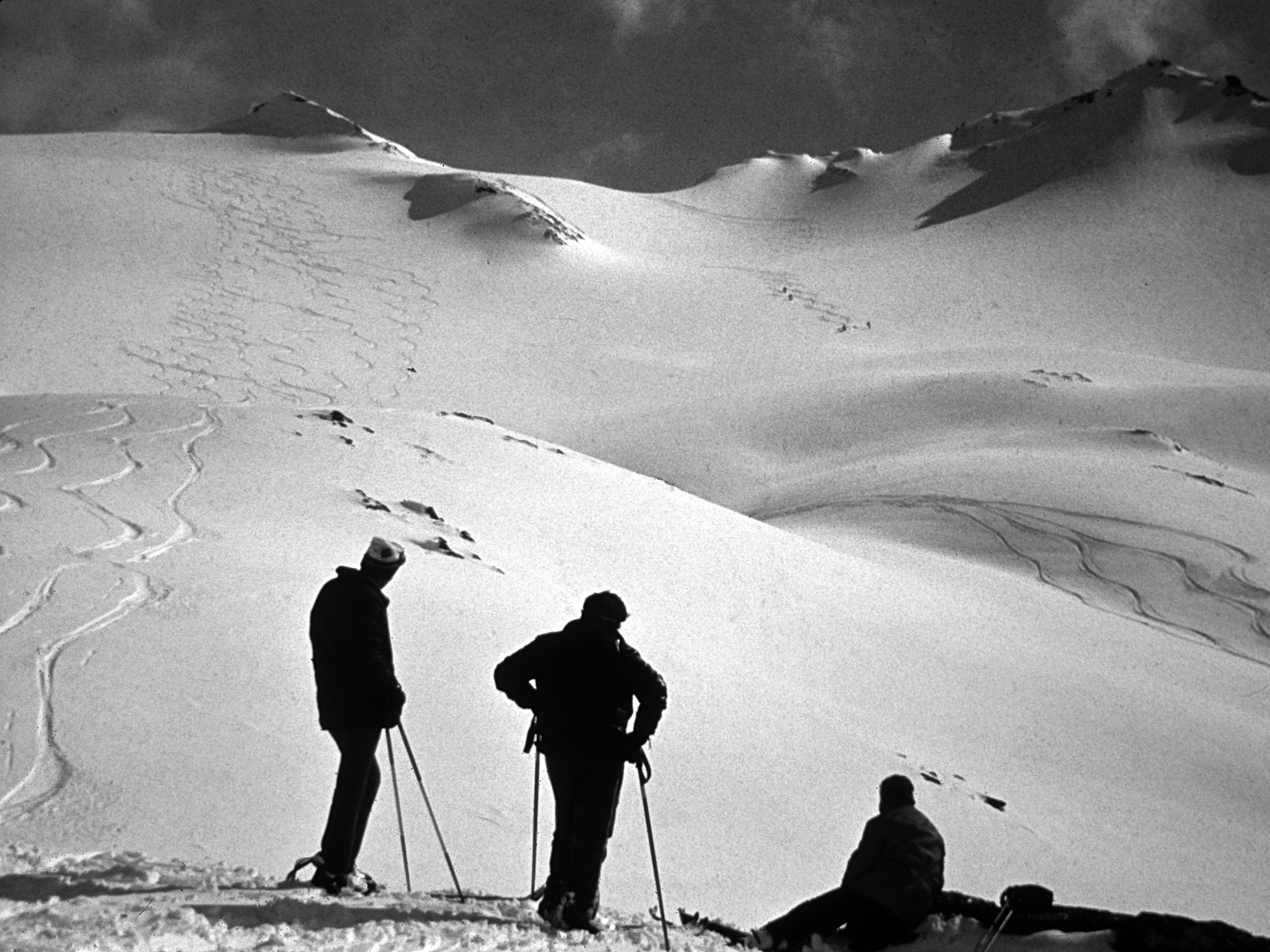 Helicopter Skiing in 1970 at Mike Wiegele Heli-skiing Resort