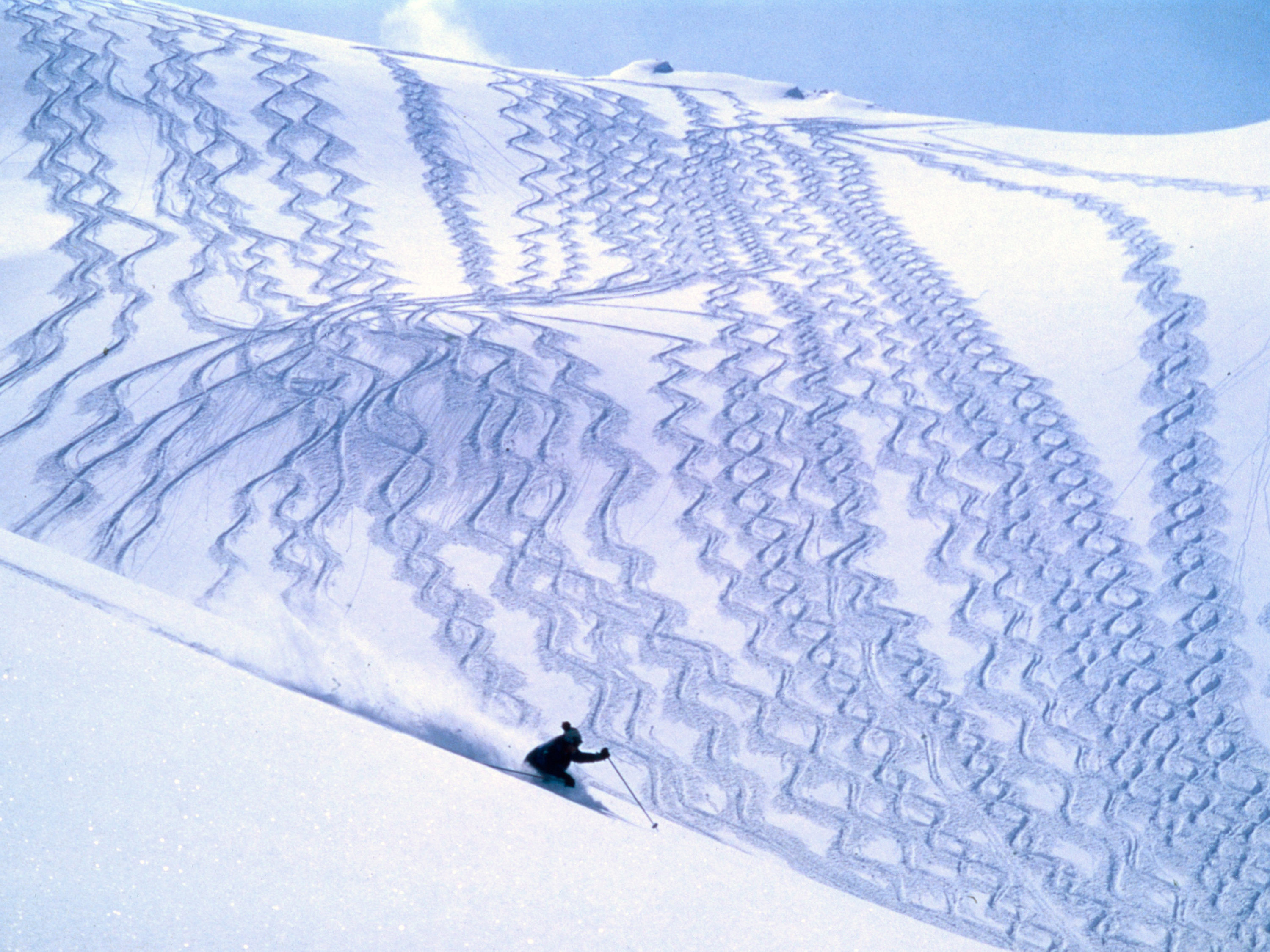 1990 Helicopter Skiing at Mike Wiegele Heli-skiing Resort