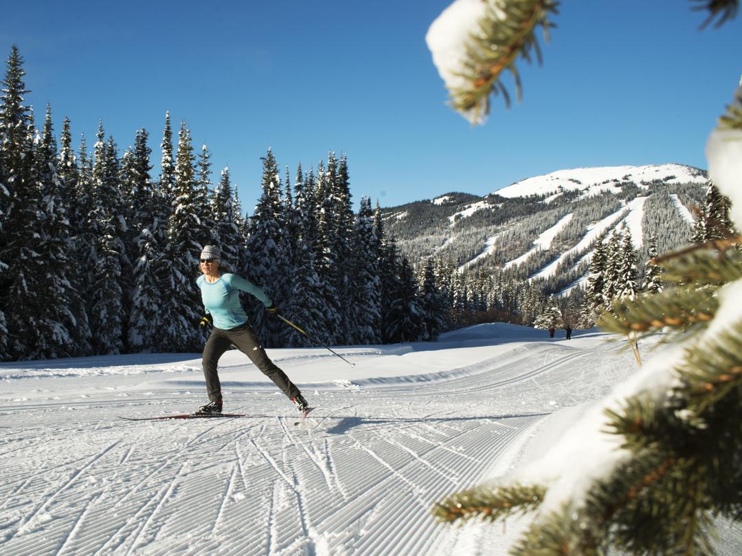 Experience a winter escape at Canada’s second largest ski area and proud resort partner of Mike Wiegele Helicopter Skiing, Sun Peaks Resort.