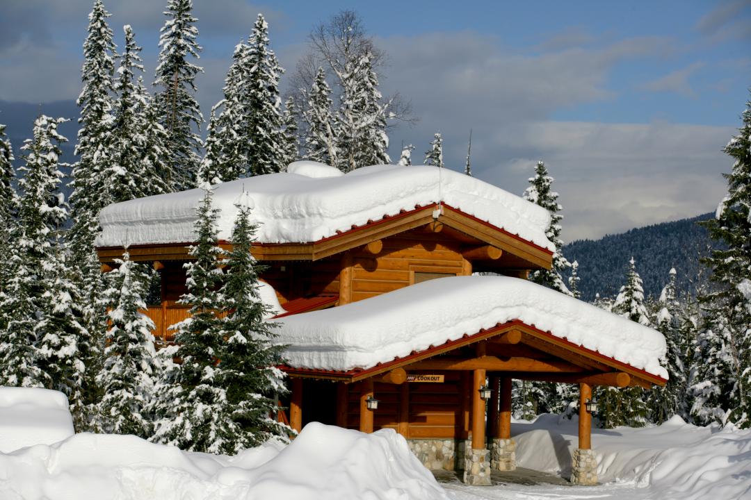 Lookout Chalet