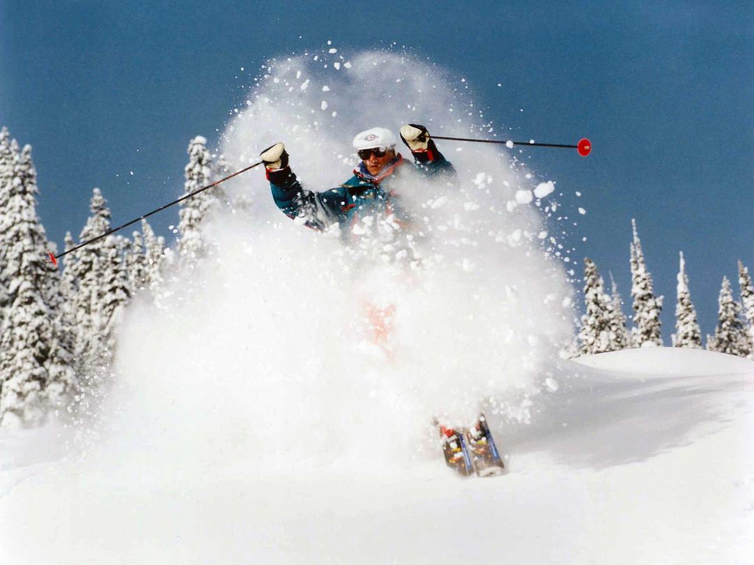 Mike Wiegele heliskiing with Atomic skis over 4 decades ago.