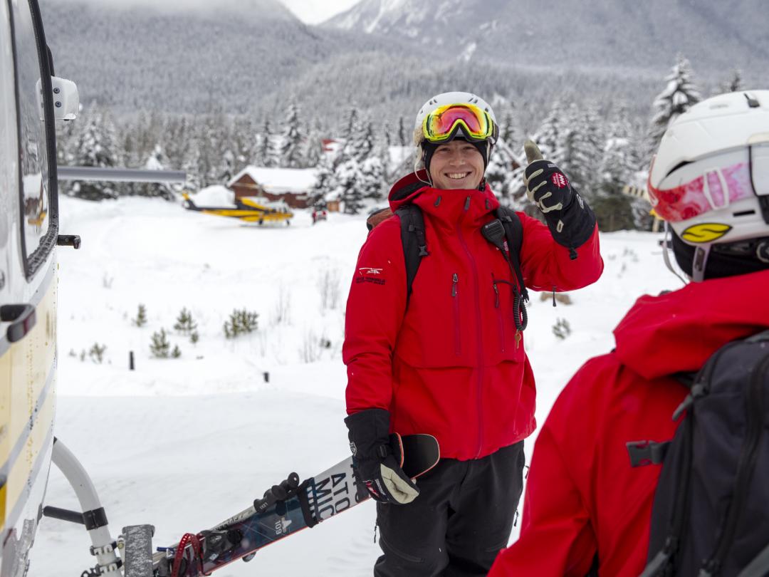 Mike Wiegele Heli-skiing | Best skiing guides in the industry