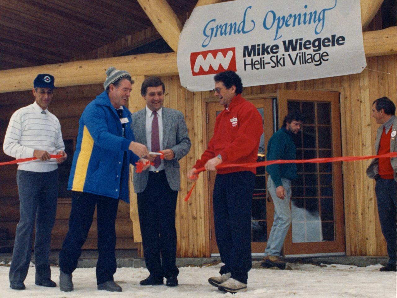 1990 Helicopter Skiing at Mike Wiegele Heli-skiing Resort
