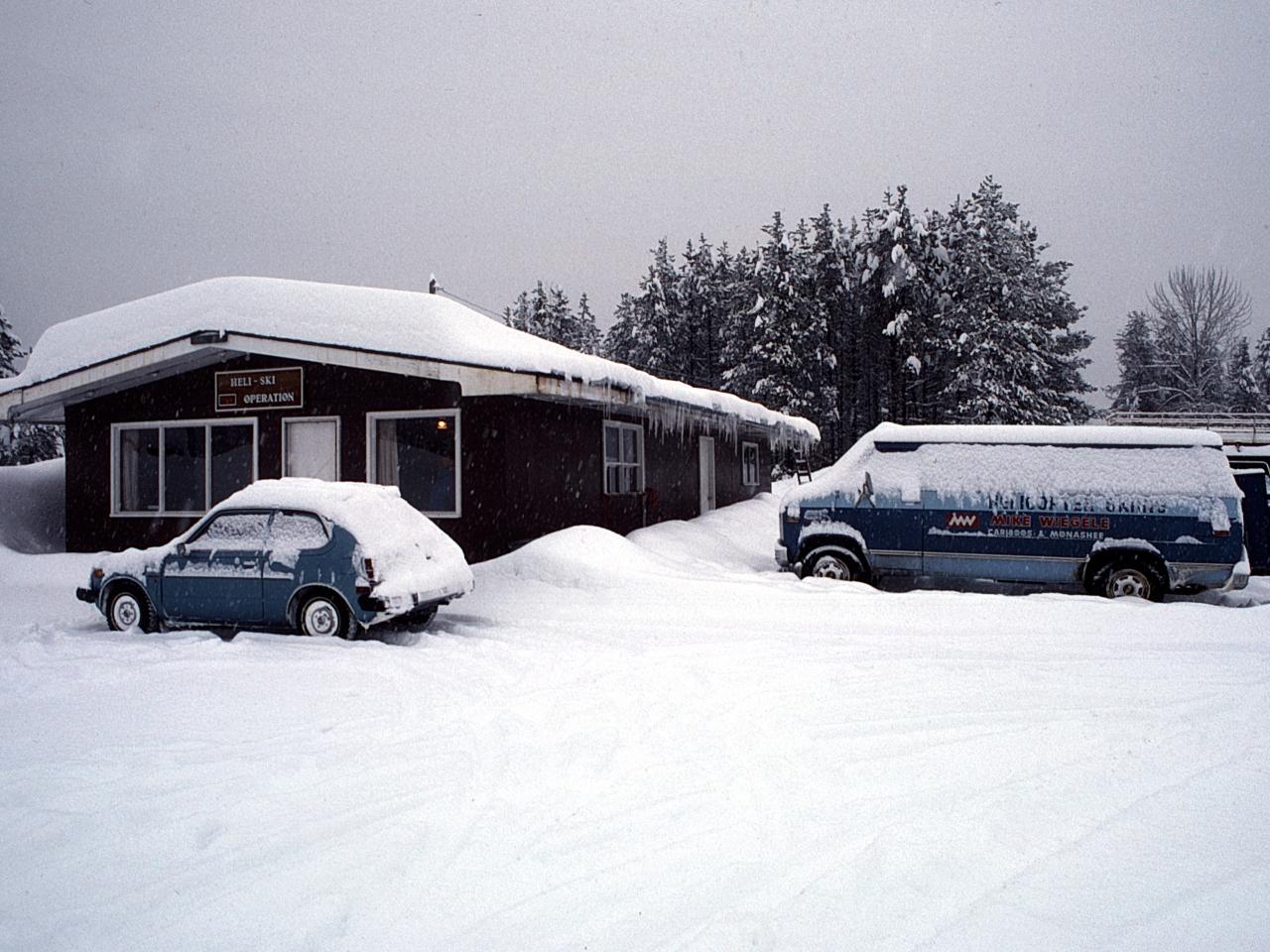 Helicopter Skiing in 1970 at Mike Wiegele Heli-skiing Resort