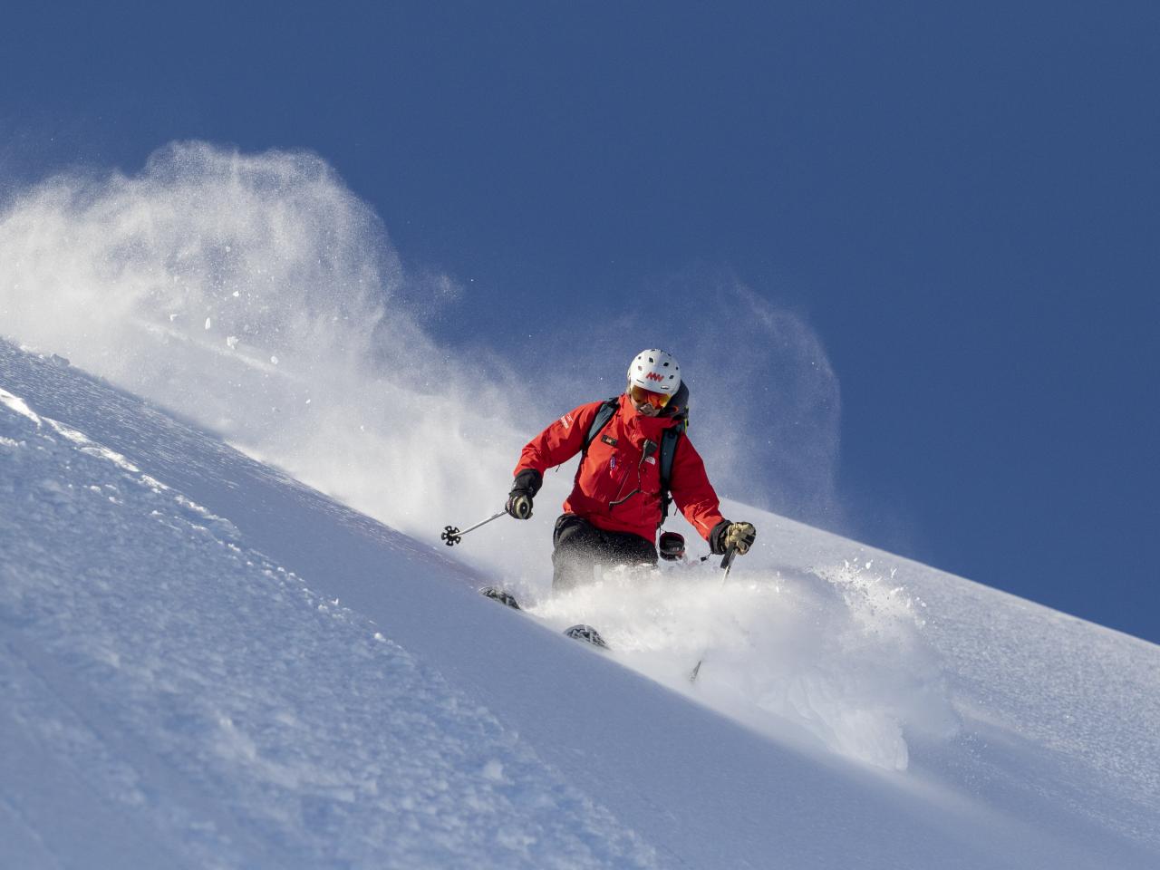 Bill Mark Assistant Operations Manager at Mike Wiegele Helicopter Skiing