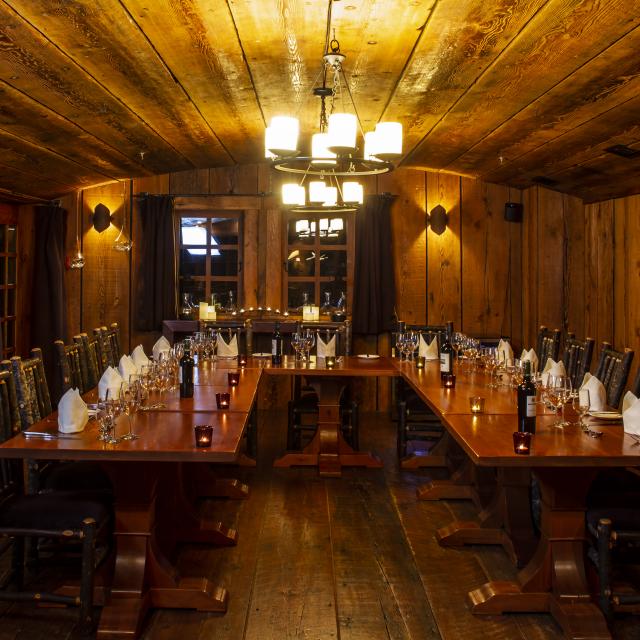 Albreda Ski Lodge is a luxurious skiing resort at Mike Wiegele Heli-Skiing in BC, Canada.