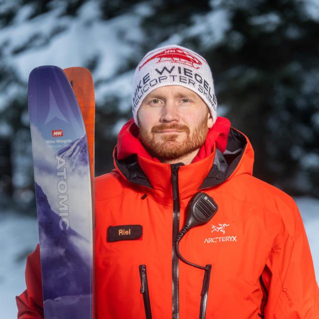 Profile picture for user Riel MacBoudreau